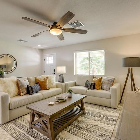 Sun City Retreat With Patio Near Golfing And Hiking! Bagian luar foto
