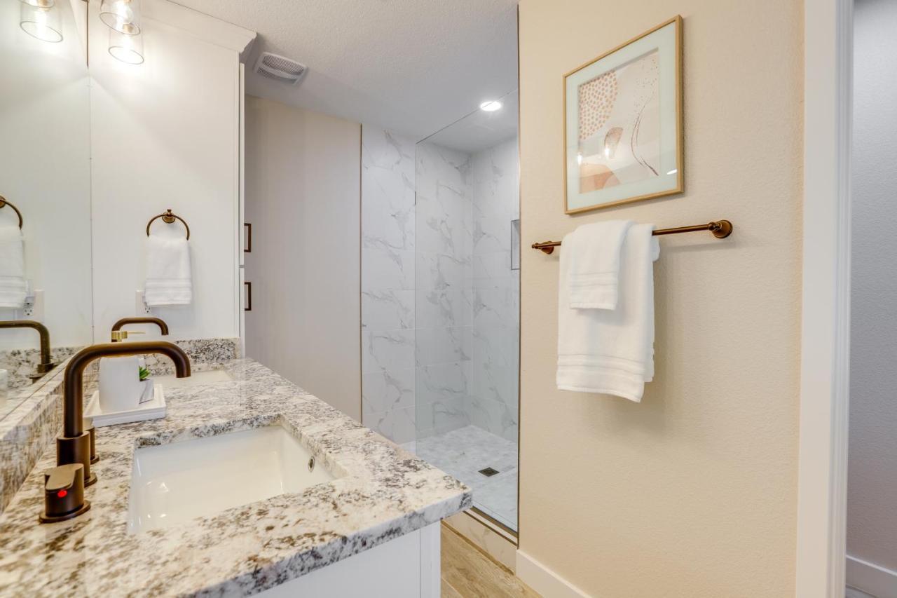 Sun City Retreat With Patio Near Golfing And Hiking! Bagian luar foto